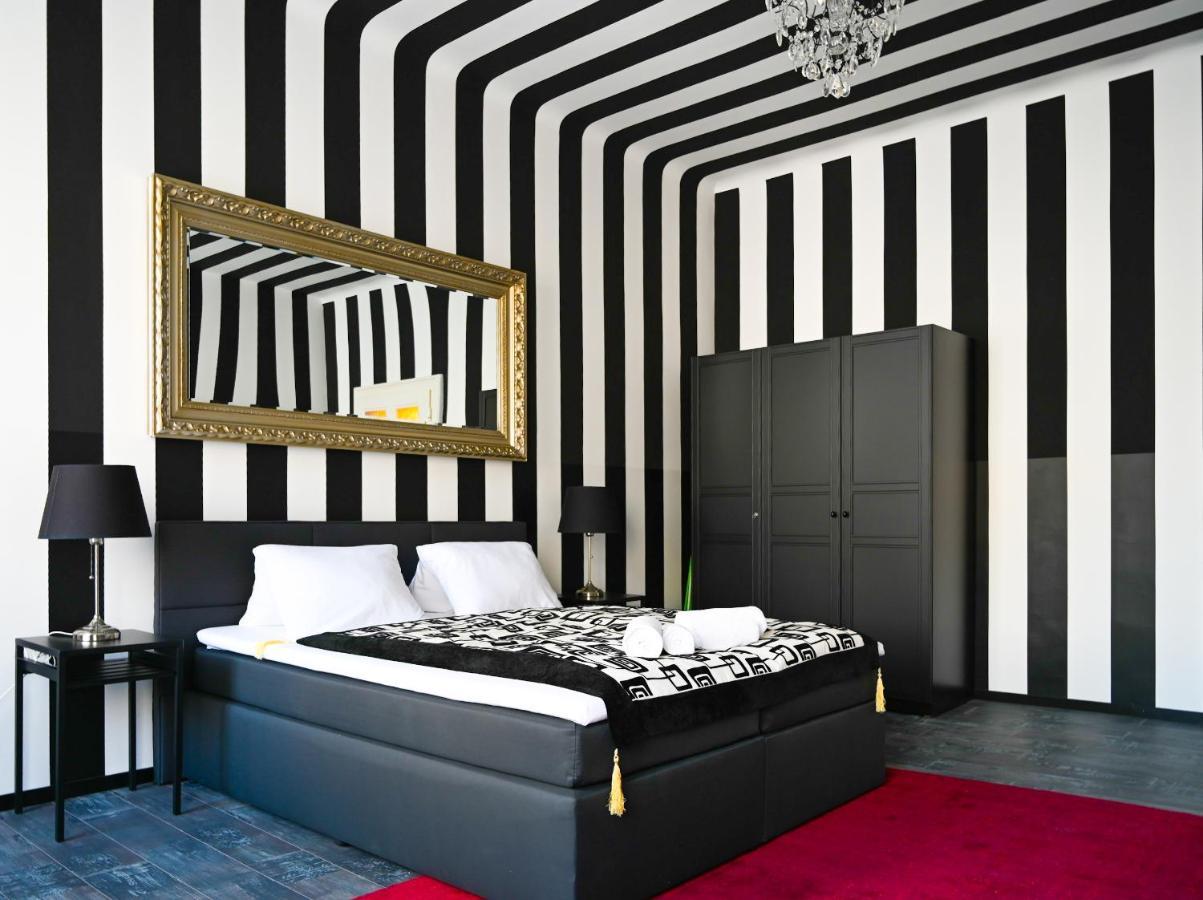 Apartament Highlight St Charles Church *