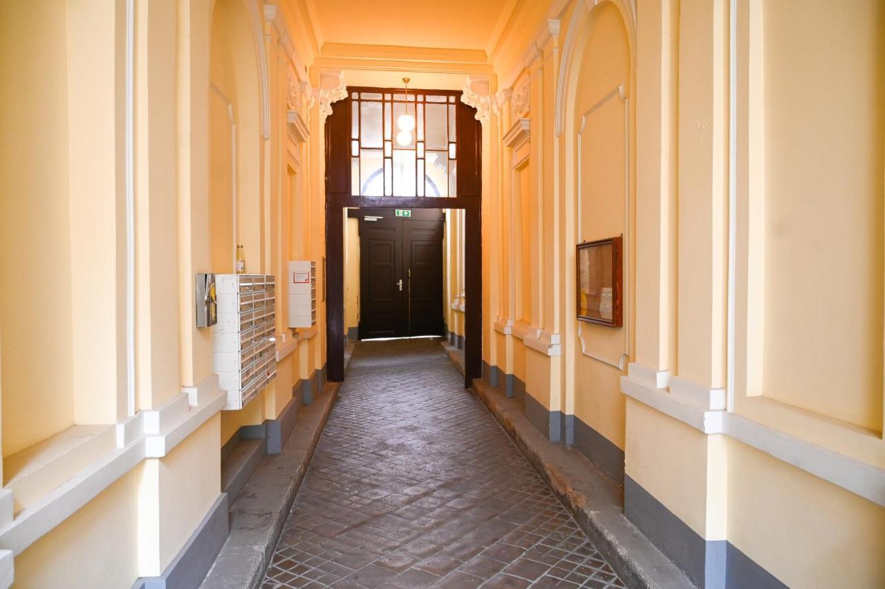Highlight St Charles Church Apartament *